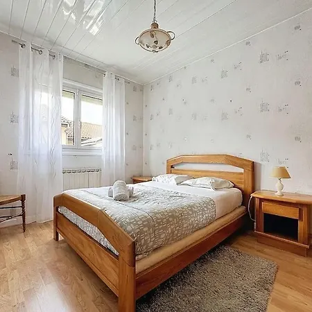 Maison A 4 Pers - Equipee Avec Parking * Gerzat